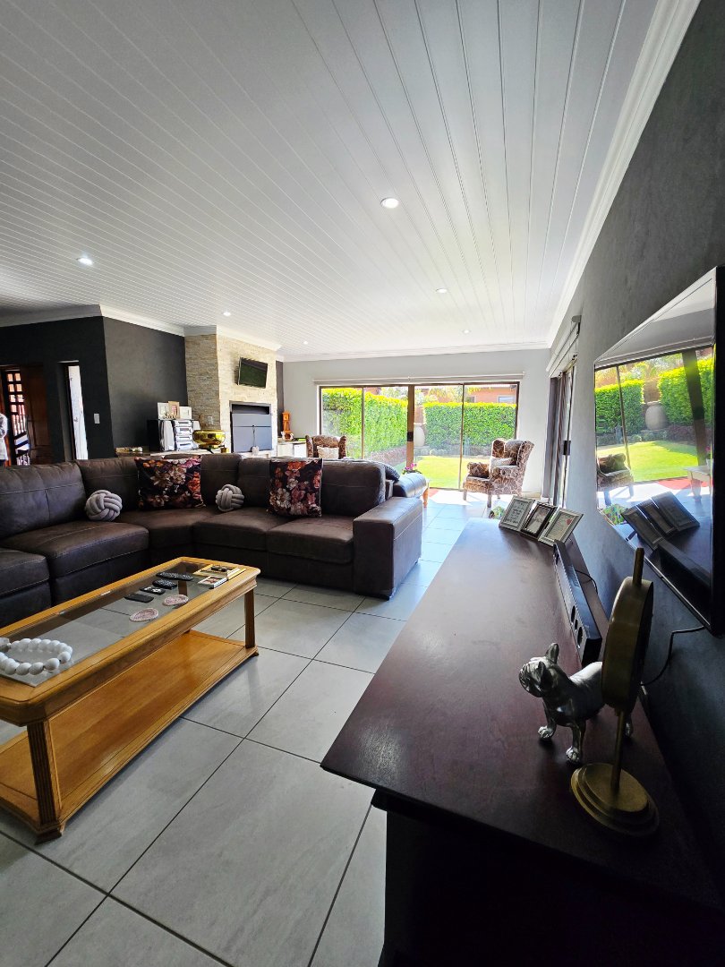 3 Bedroom Property for Sale in Wilkoppies North West